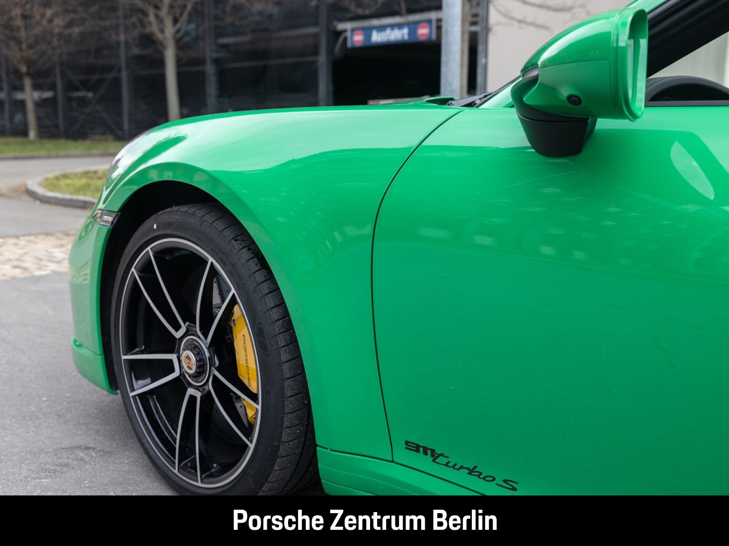 Porsche 992 911 Turbo S Cabrio Sportabgas Liftsystem-VA