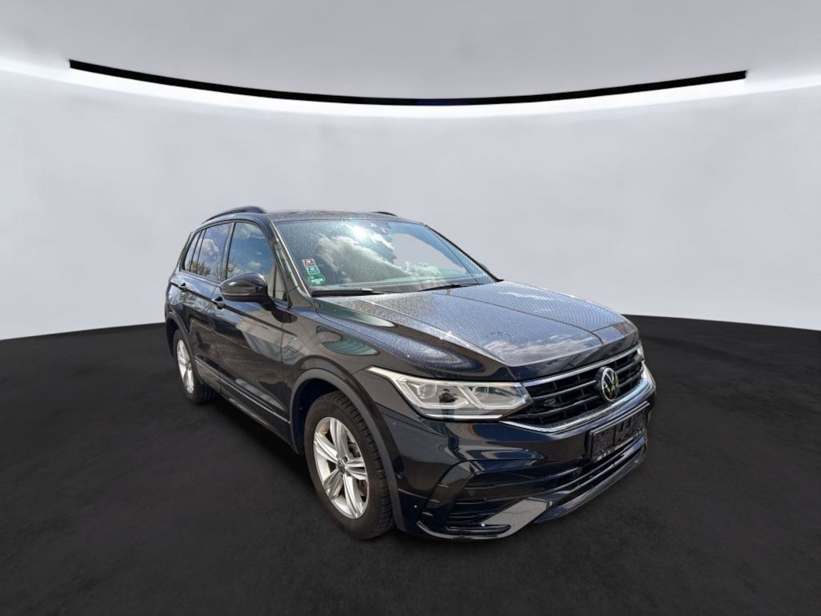 Volkswagen Tiguan R-Line eHybr. BlackStyle PANO*ACC*AHK*HUD