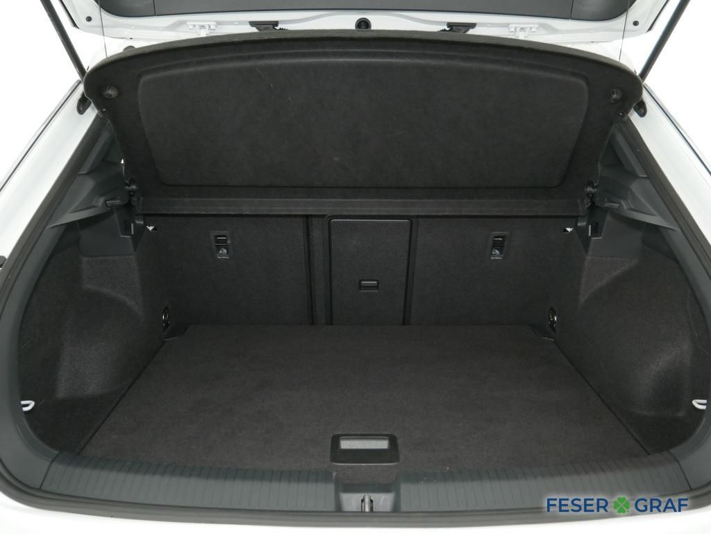 Volkswagen T-Roc R-Line 1.5 TSI - Samsaru's Car Outlet
