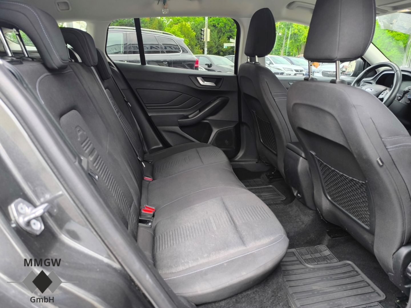 Ford Focus Turnier Active - Samsaru's Car Outlet