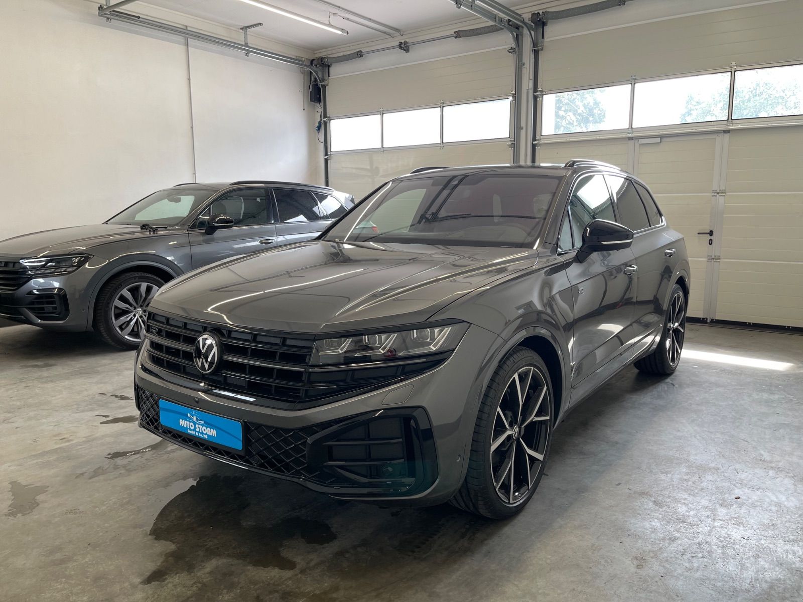 Volkswagen Touareg 3.0 TDI 4Motion R-Line Final Edition