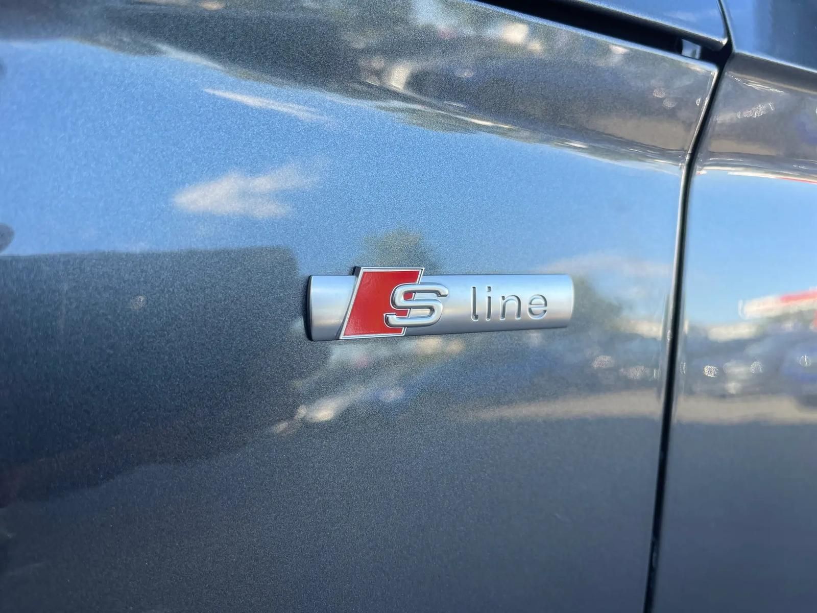 Audi Q5 40 TDI quattro S-Line - Samsaru's Car Outlet