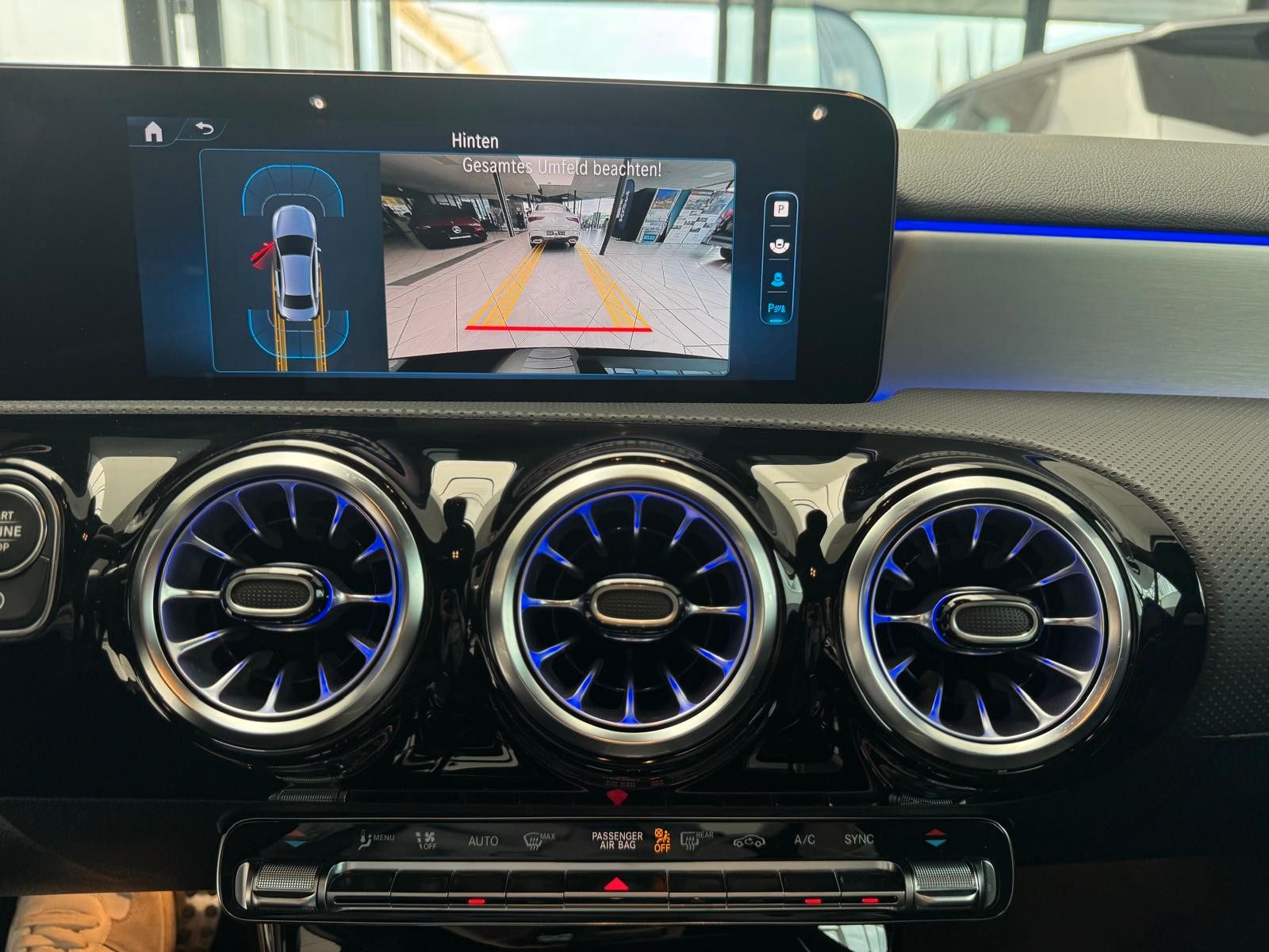 Mercedes-Benz A 200 AMG Line Advanced Plus - Samsaru's Car Outlet