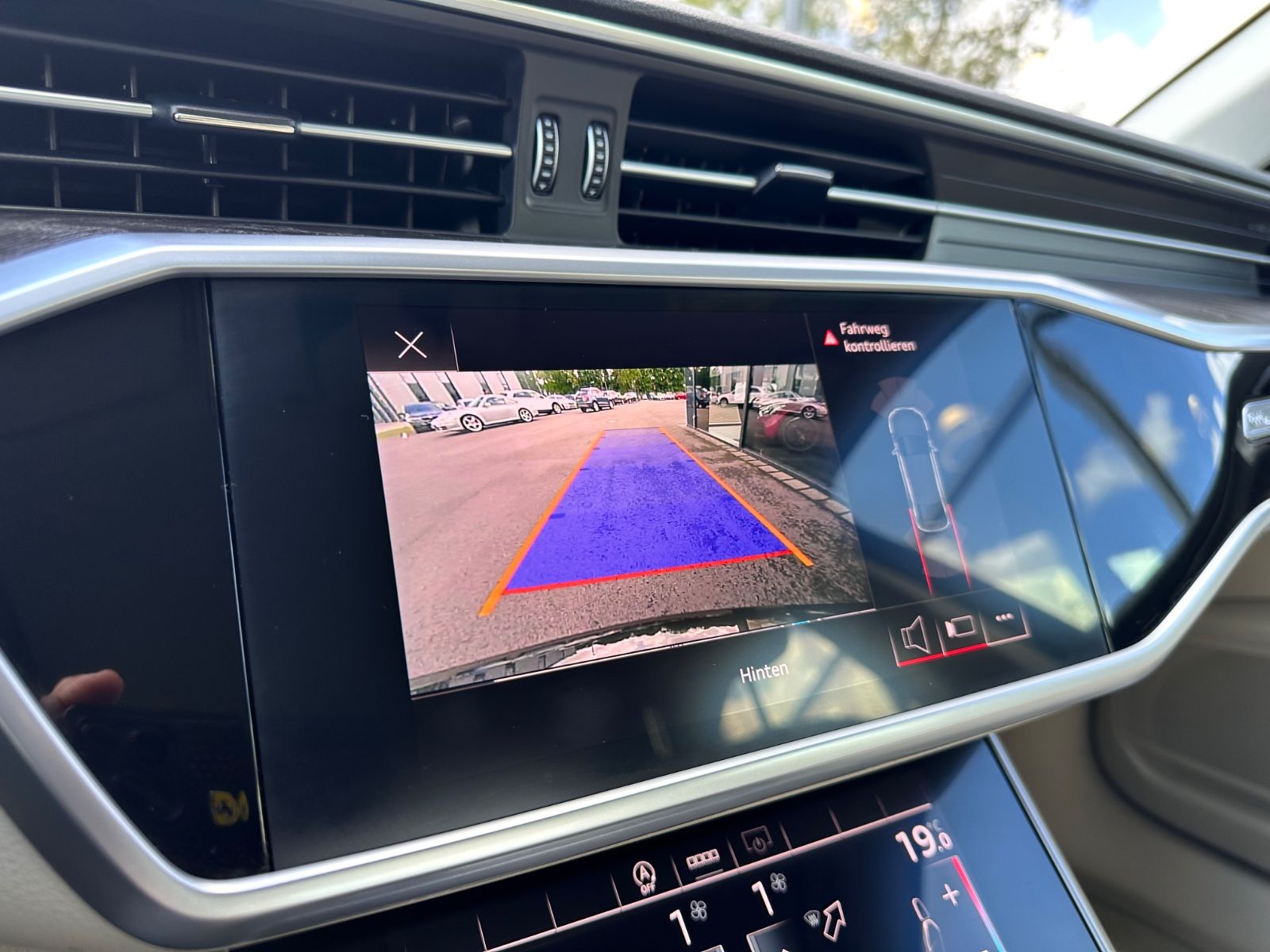 Audi A6 40 TDI S tronic advanced - Samsaru's Car Outlet