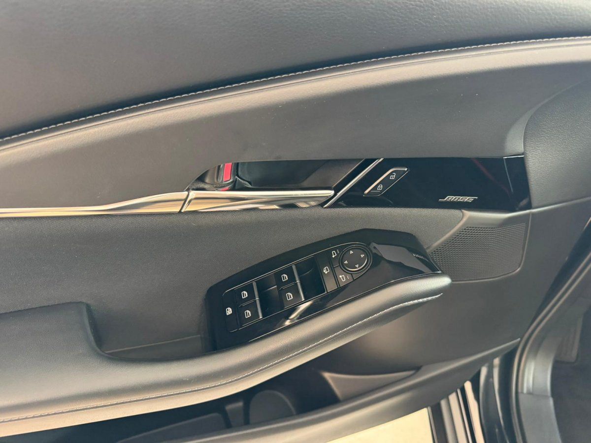 Mazda CX-30 Selection 186 PS *Design*Premium-Paket*