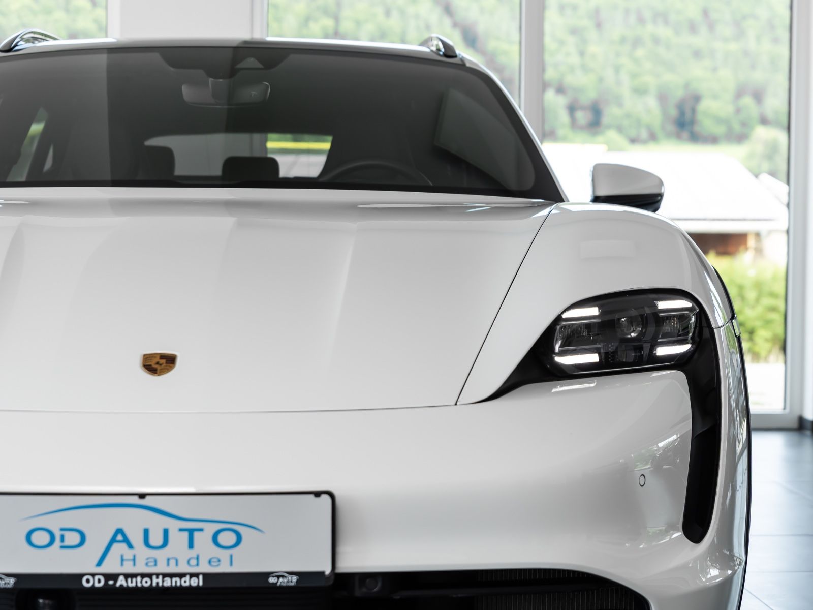 Porsche Taycan 4 Cross Turismo Pano/Luft/BOSE/22KW
