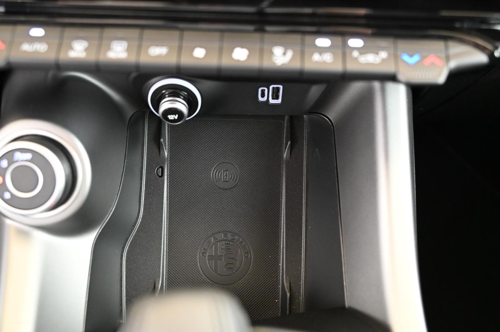 Alfa Romeo Tonale 1.3 PHEV 280 Q4 Ti LED/PANO/BREMBO/20