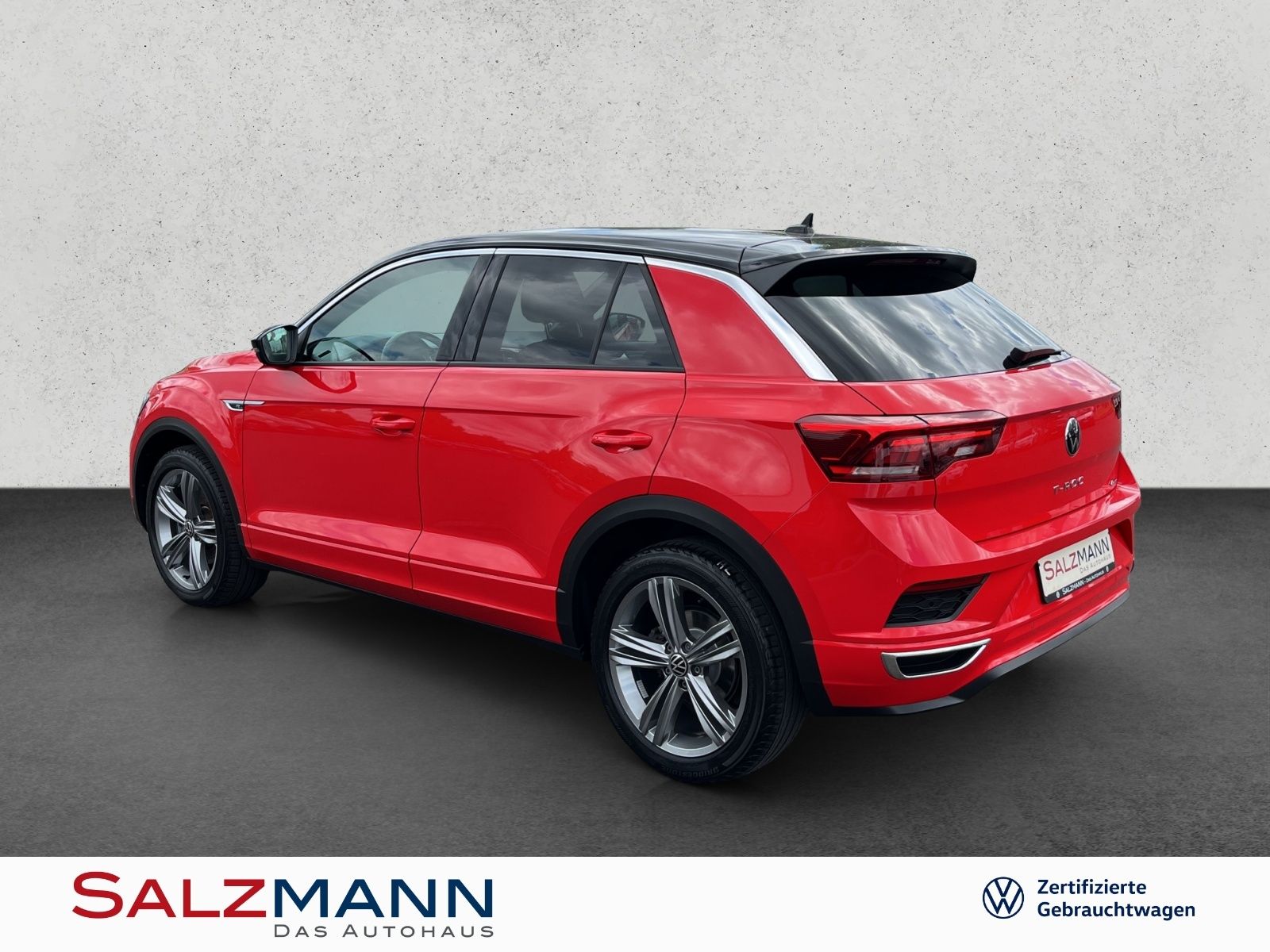 Volkswagen T-Roc 2.0 TSI DSG Sport 4M. - Samsaru's Car Outlet