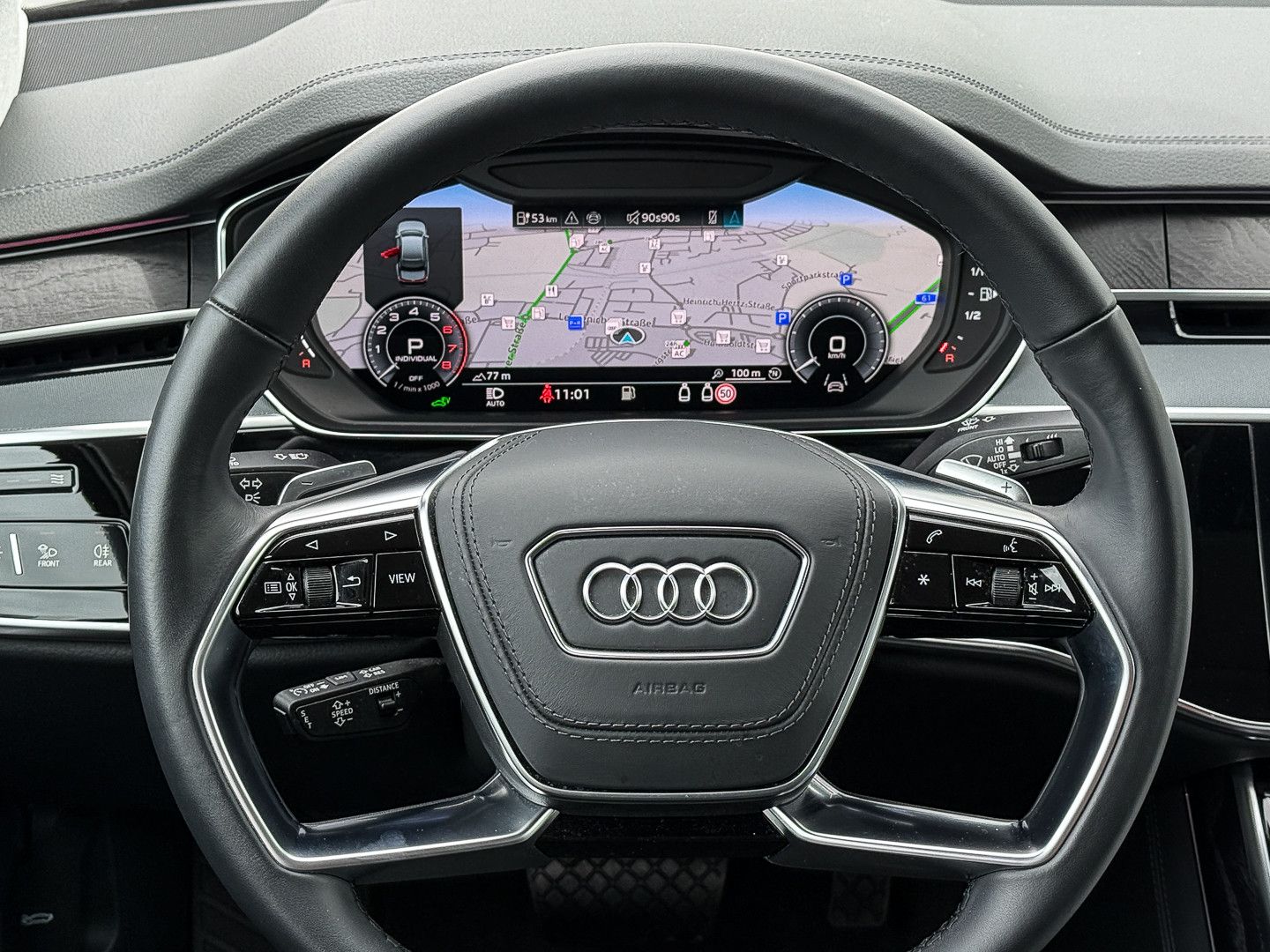 Audi A8 L 60 TFSI e quattro - Samsaru's Car Outlet