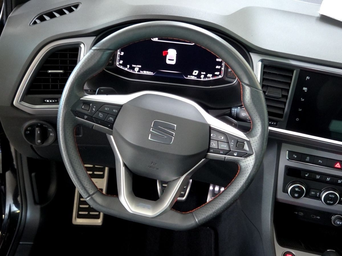 Seat Ateca 2.0 TDI FR-Line DSG |LED|ACC|BEATS|AHK|