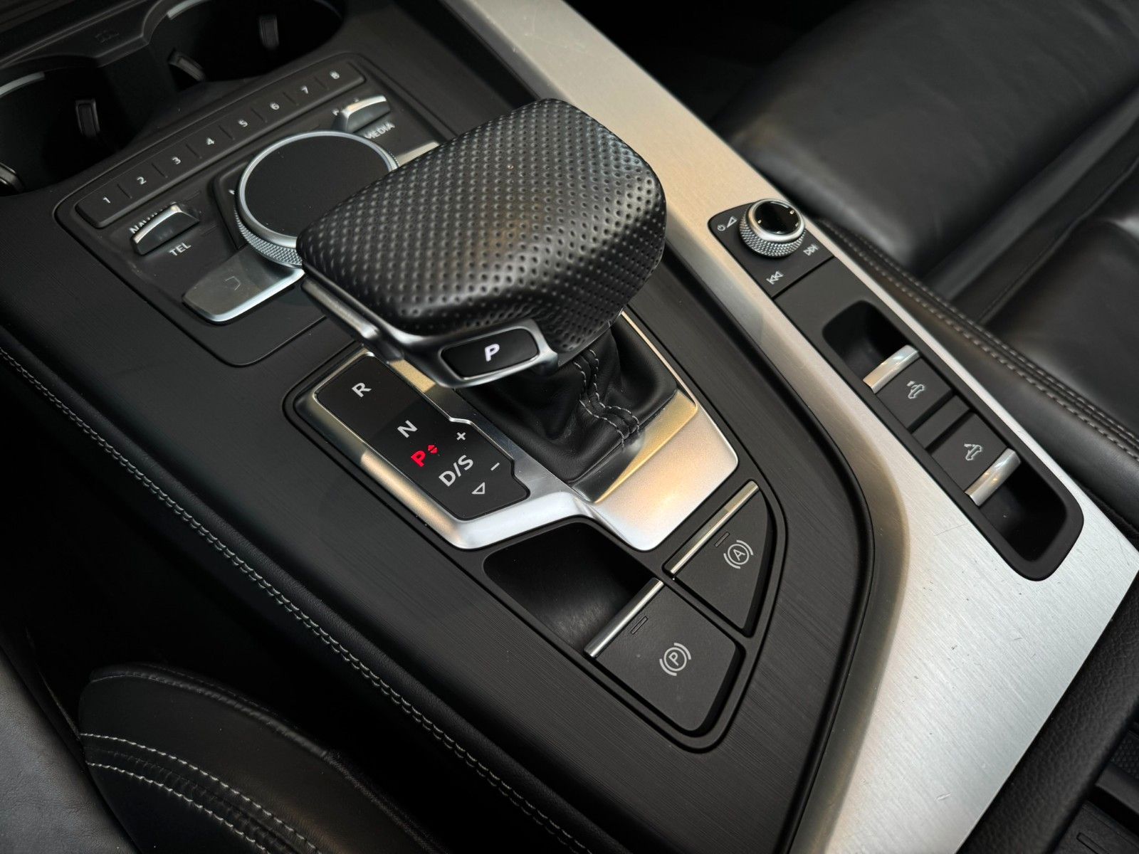 Audi A5 Cabriolet 50 TDI Quat. S-Line * 360g/Matrix*