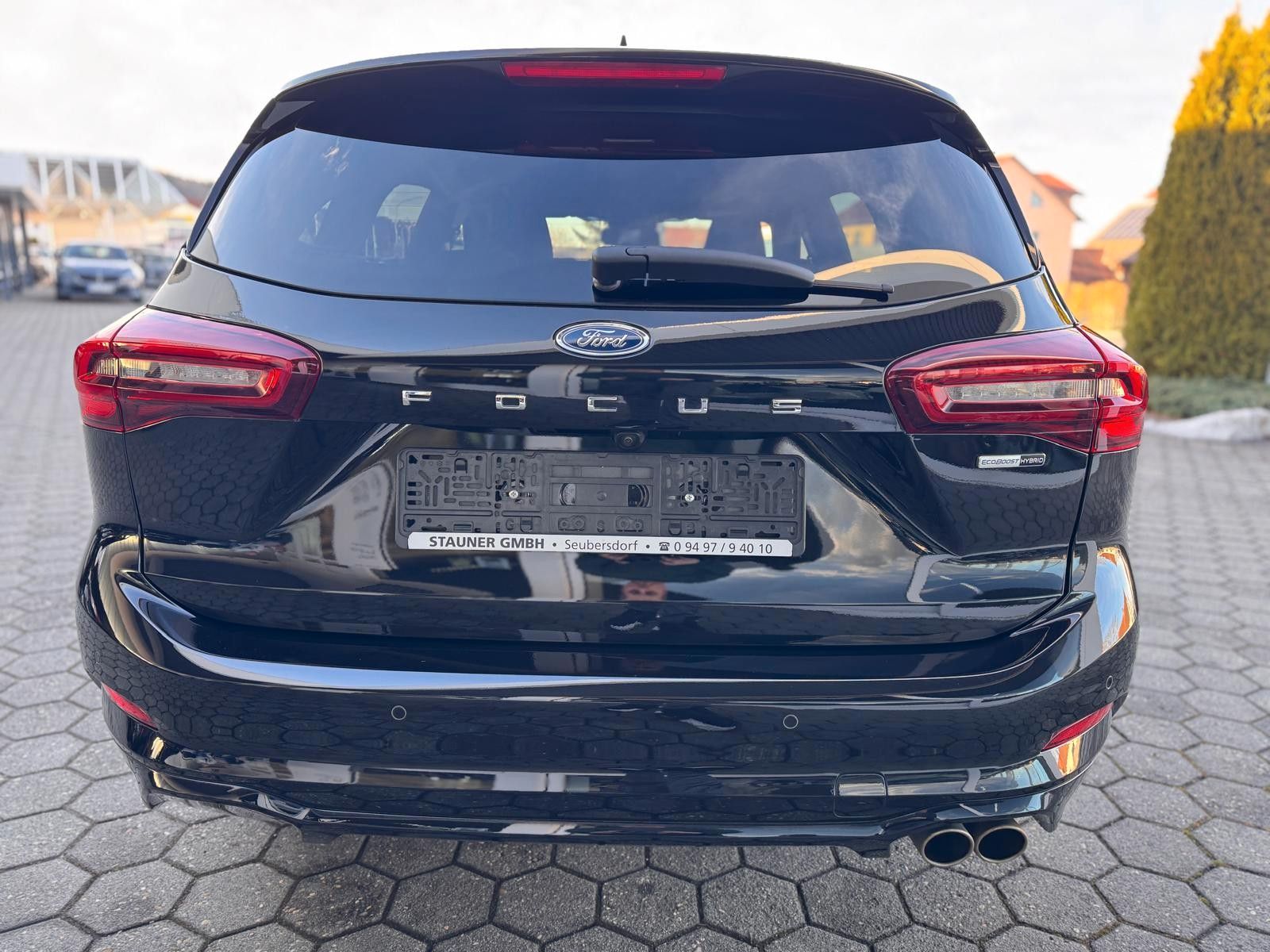 Ford Focus Turnier ST-Line X AHK KAMERA DAB LED