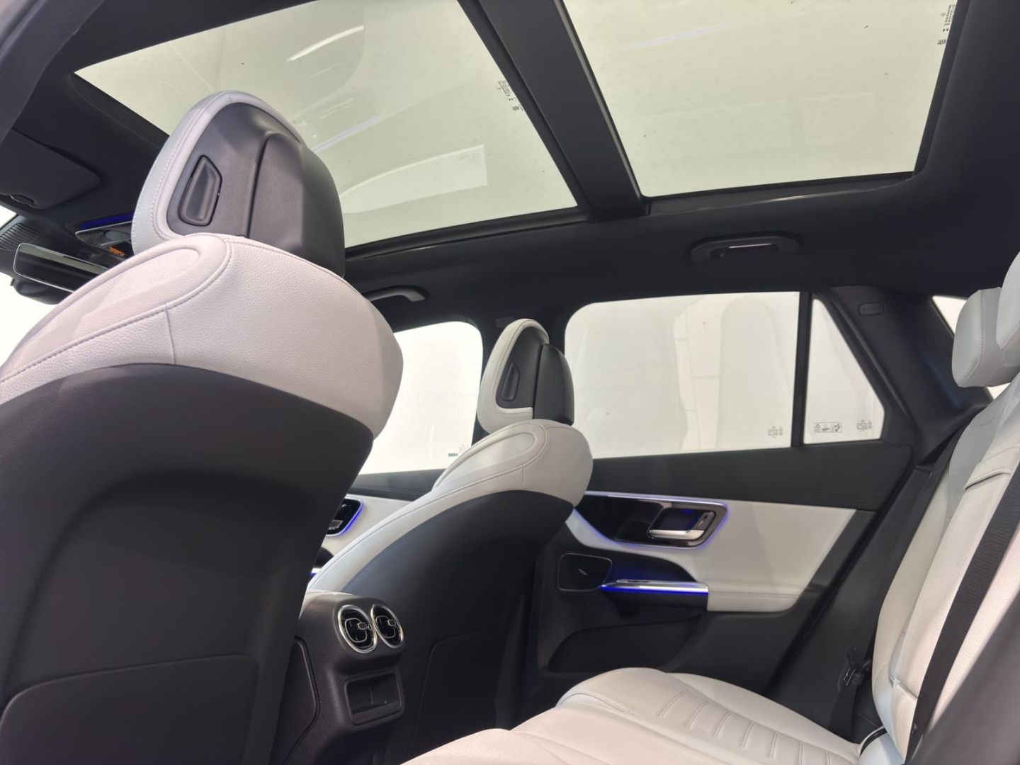 Mercedes-Benz GLC 220 d 4M EDITION AMG LINE AHK+PANO+DIST+360°