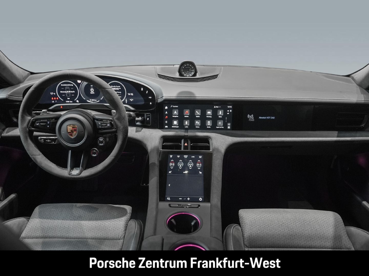 Porsche Taycan GTS Hinterachslenkung 21-Zoll Panoramadac