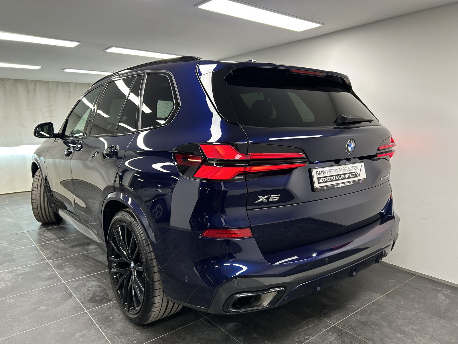 BMW X5 xDrive40d M Sportpaket Pro B&W Pano. AHK DAB