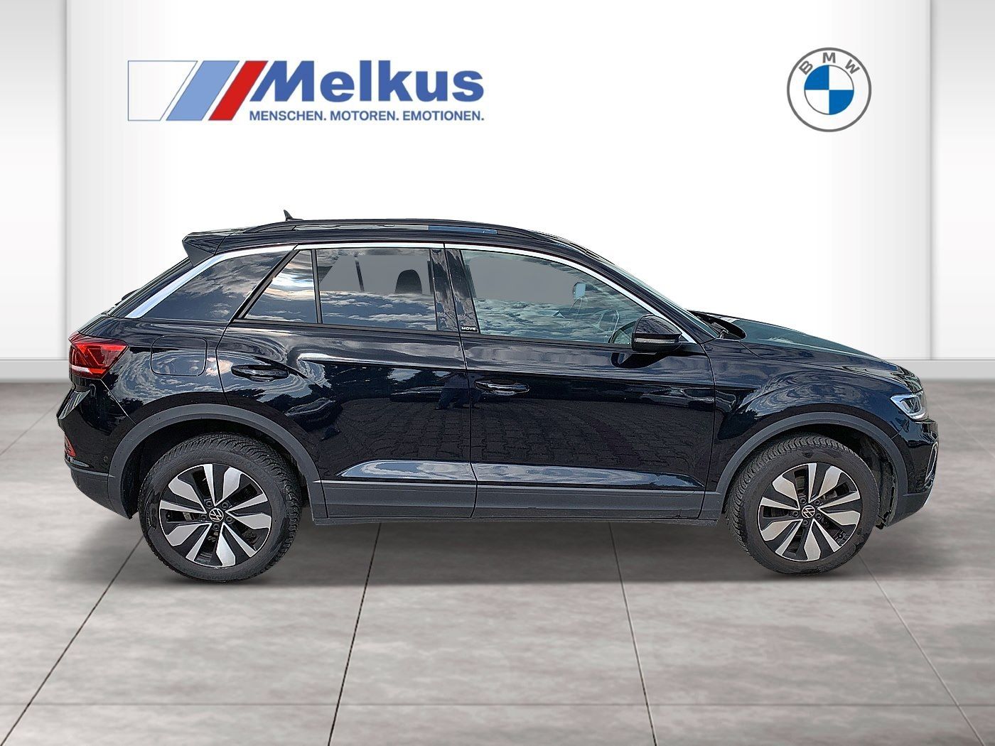 Volkswagen T-Roc Move - Samsaru's Car Outlet