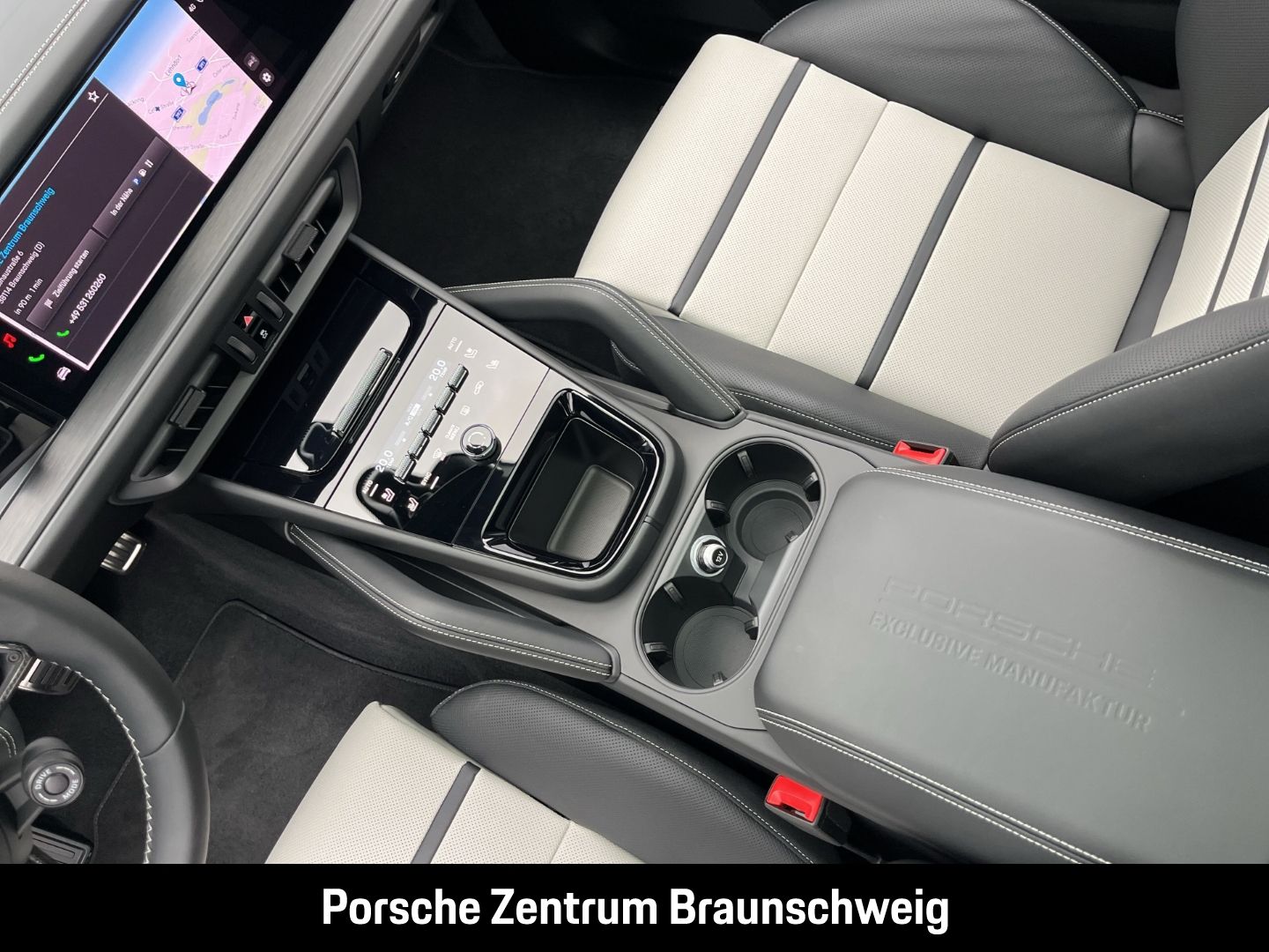 Porsche Cayenne GTS Coupe InnoDrive HA-Lenkung Head-Up