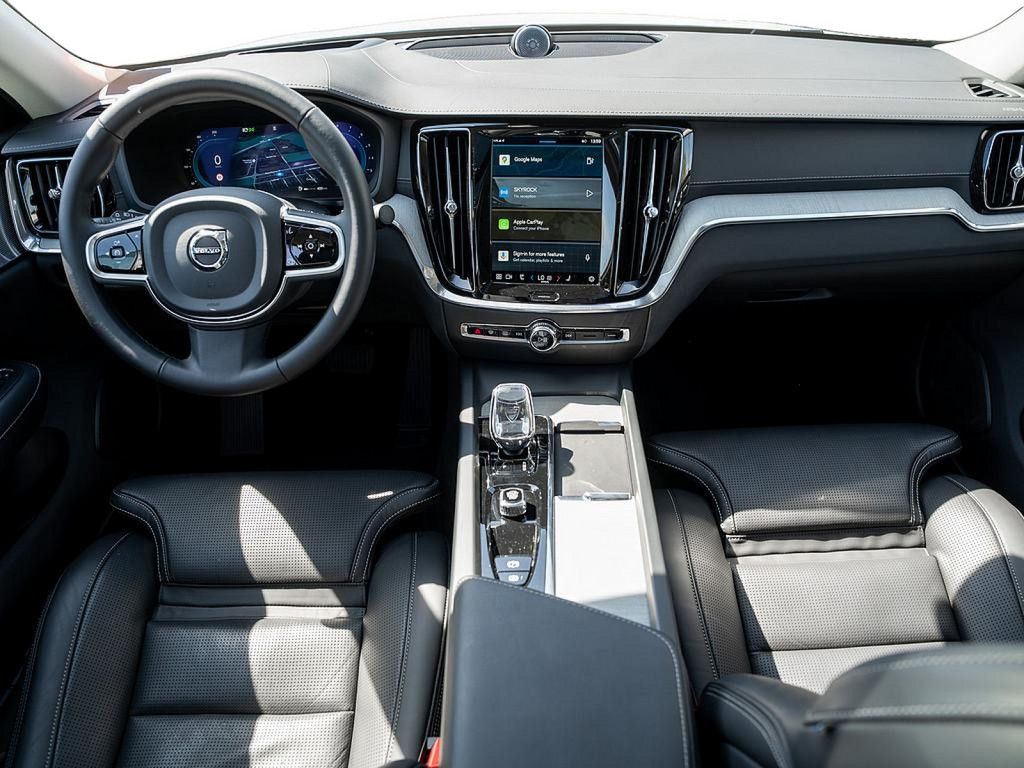 Volvo S60 B5 Ultimate Dark AWD HUD 360-GRAD-KAMERA