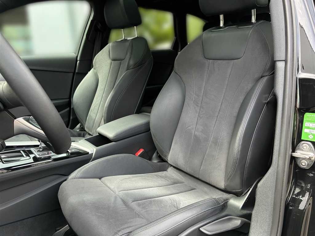 Audi A4 Avant S line 40 2.0 TFSI quattro S-tronic