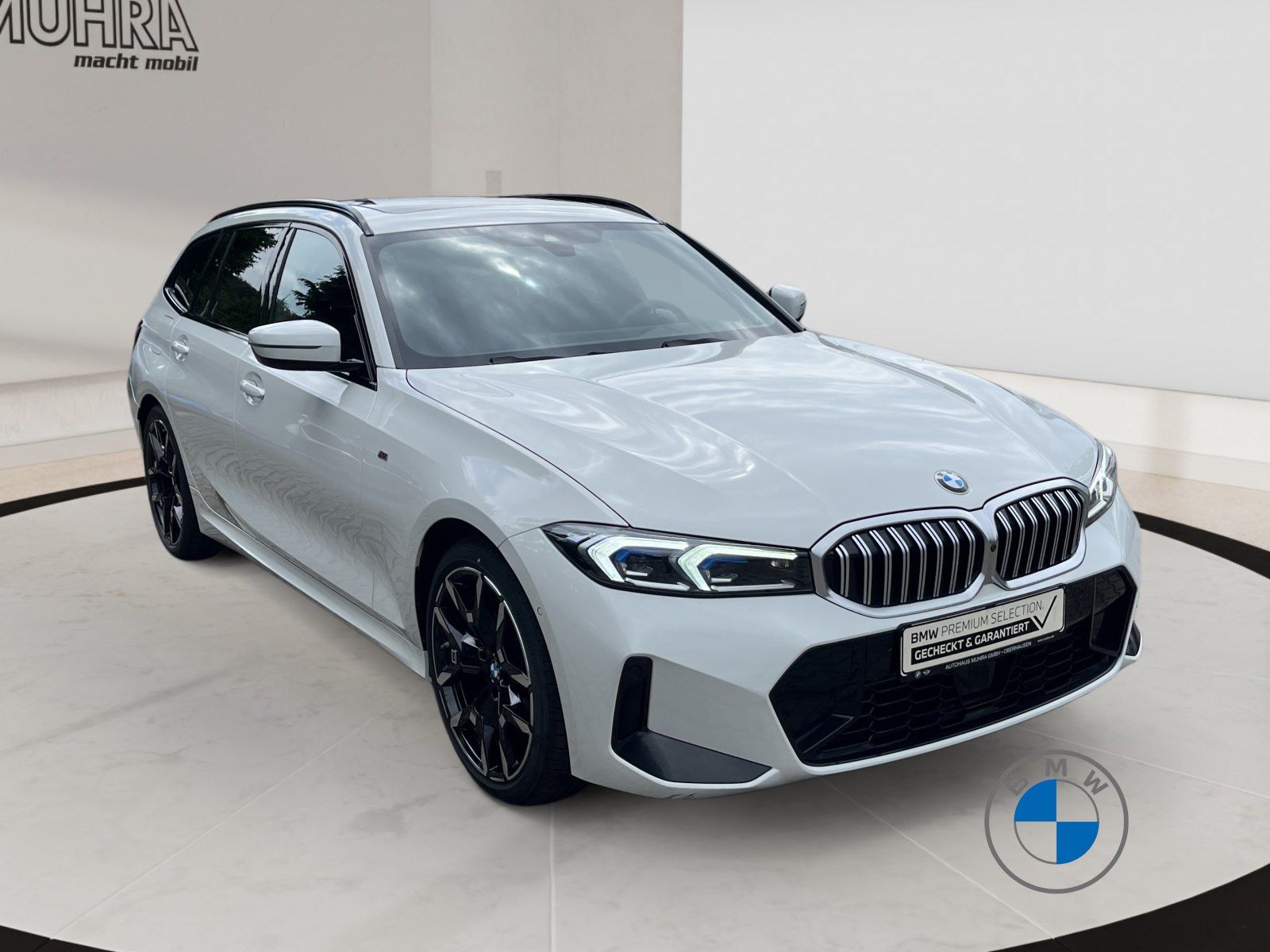BMW 320d xDrive Touring M Sport AHK Pano LED