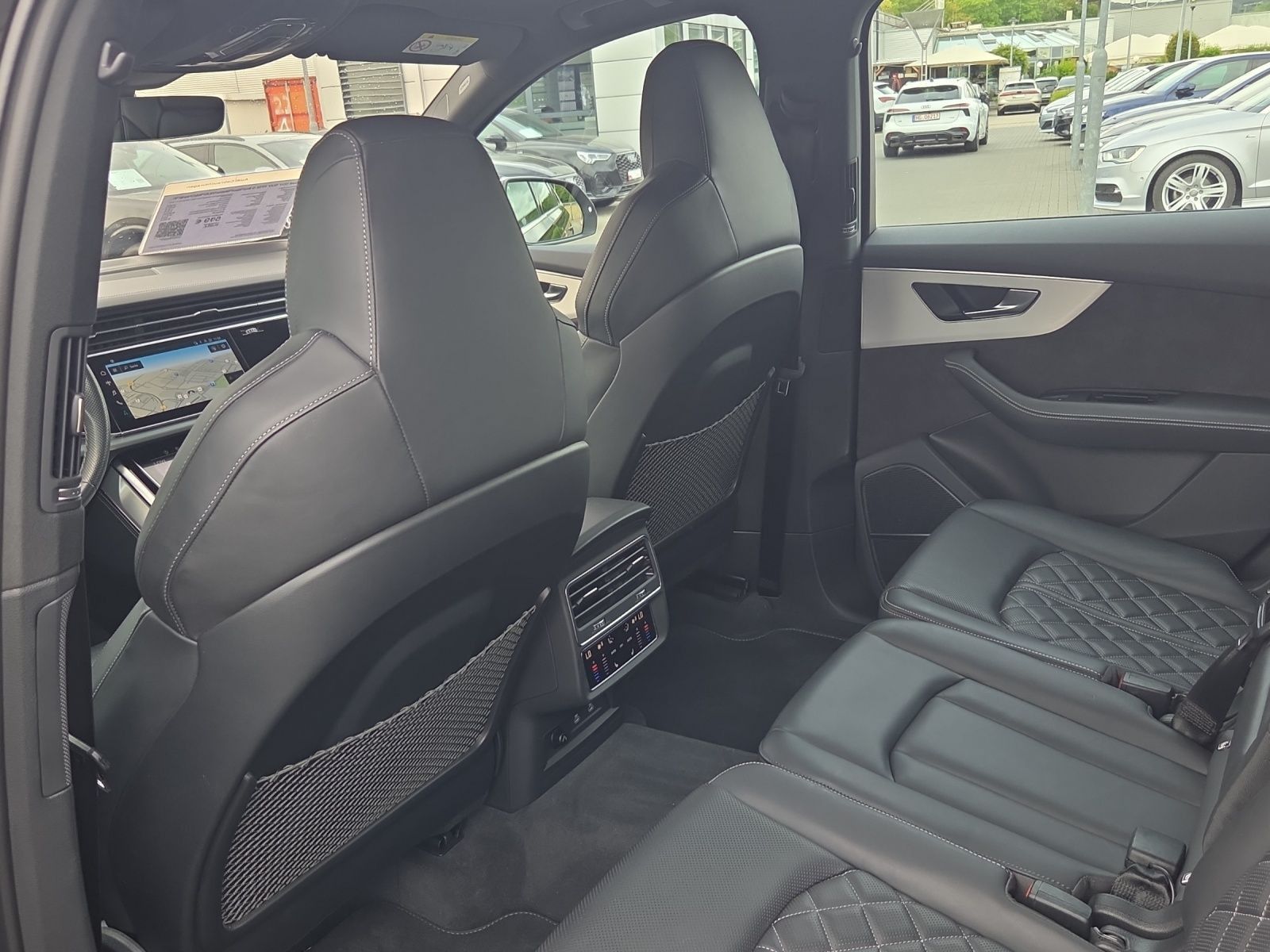Audi SQ7 SUV TFSI S line*Navi*Matrix*HUD*B&O*AHK*PDC*