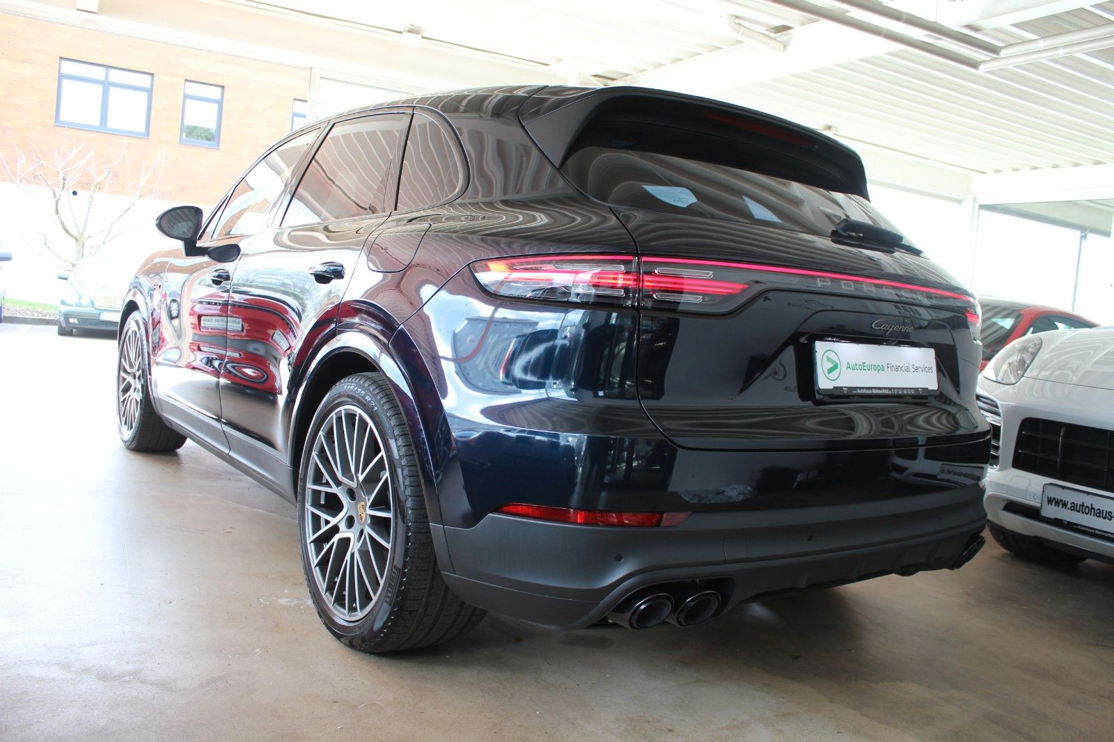 Porsche Cayenne E-Hybrid Platinum Edition/SportChrono