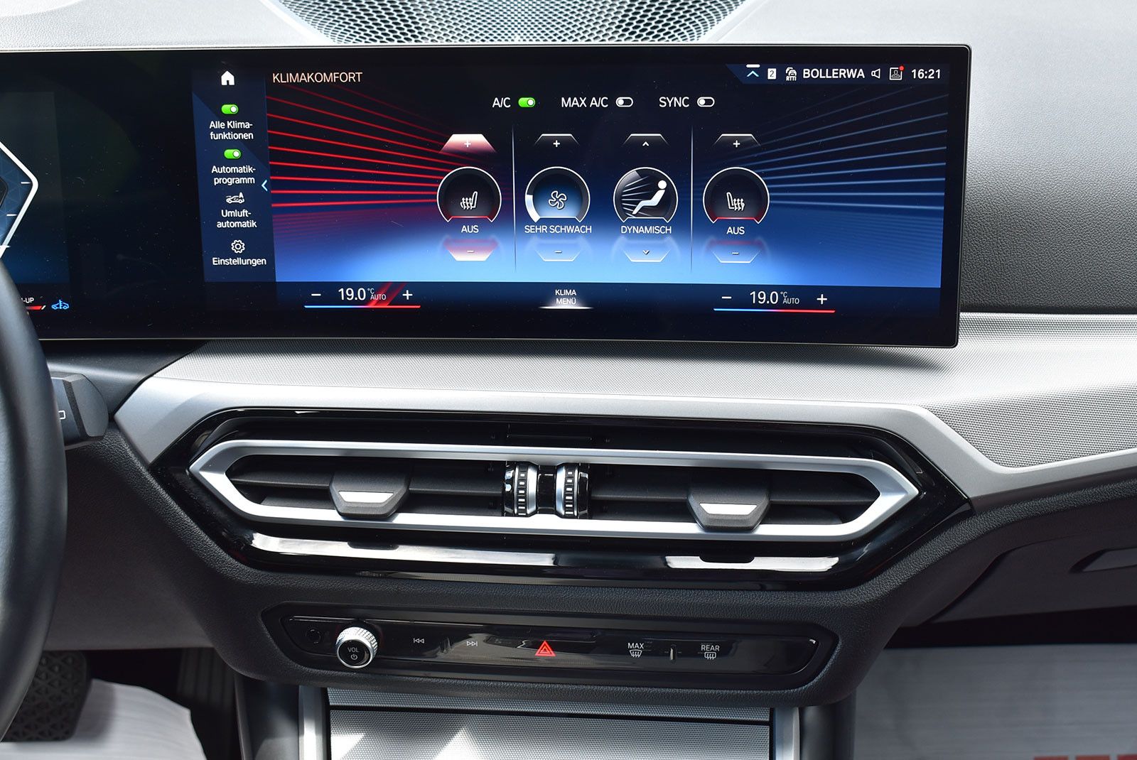 BMW 320d xDrive - Samsaru's Car Outlet