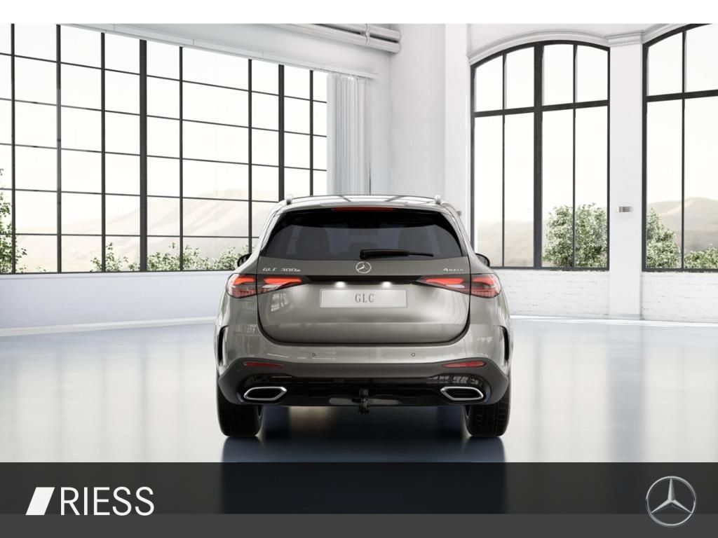Mercedes-Benz GLC 300 e 4MATIC AMG SPORT PANO AHK HUD DISTR BU