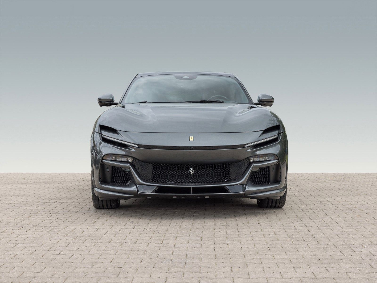 Ferrari Purosangue - Samsaru's Car Outlet