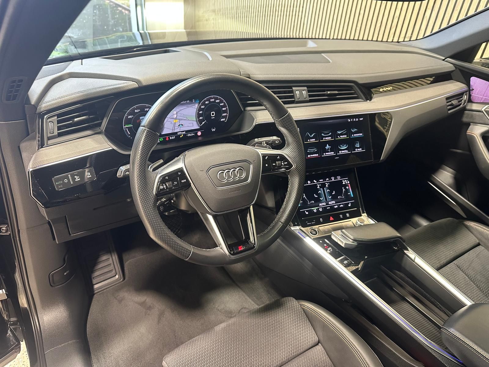Audi e-tron 55 quattro S line 95kWh UPE106T€|BlackEd.