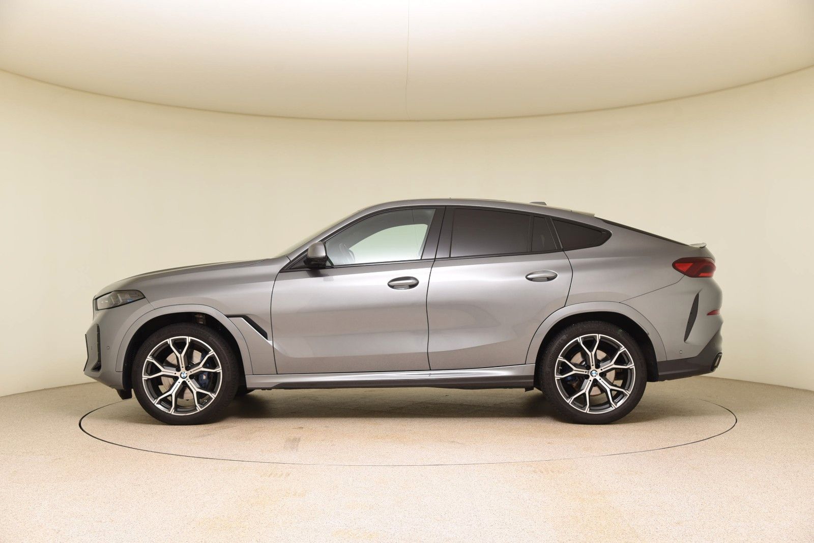 BMW X6 xDrive30d M Sport Pro HUD AHK LED Pano H&K