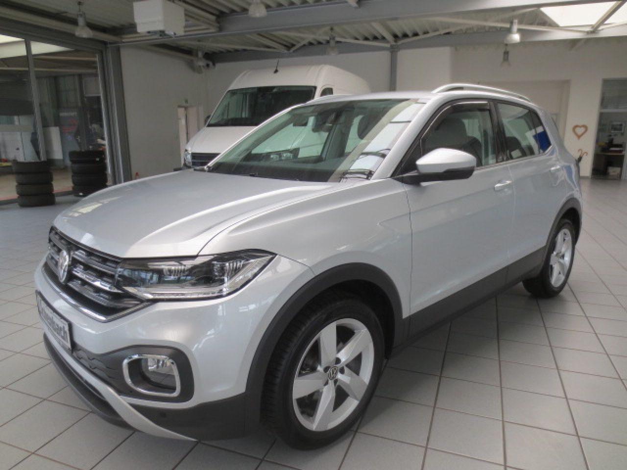 Volkswagen T-Cross Style 1.0 TSI - Samsaru's Car Outlet