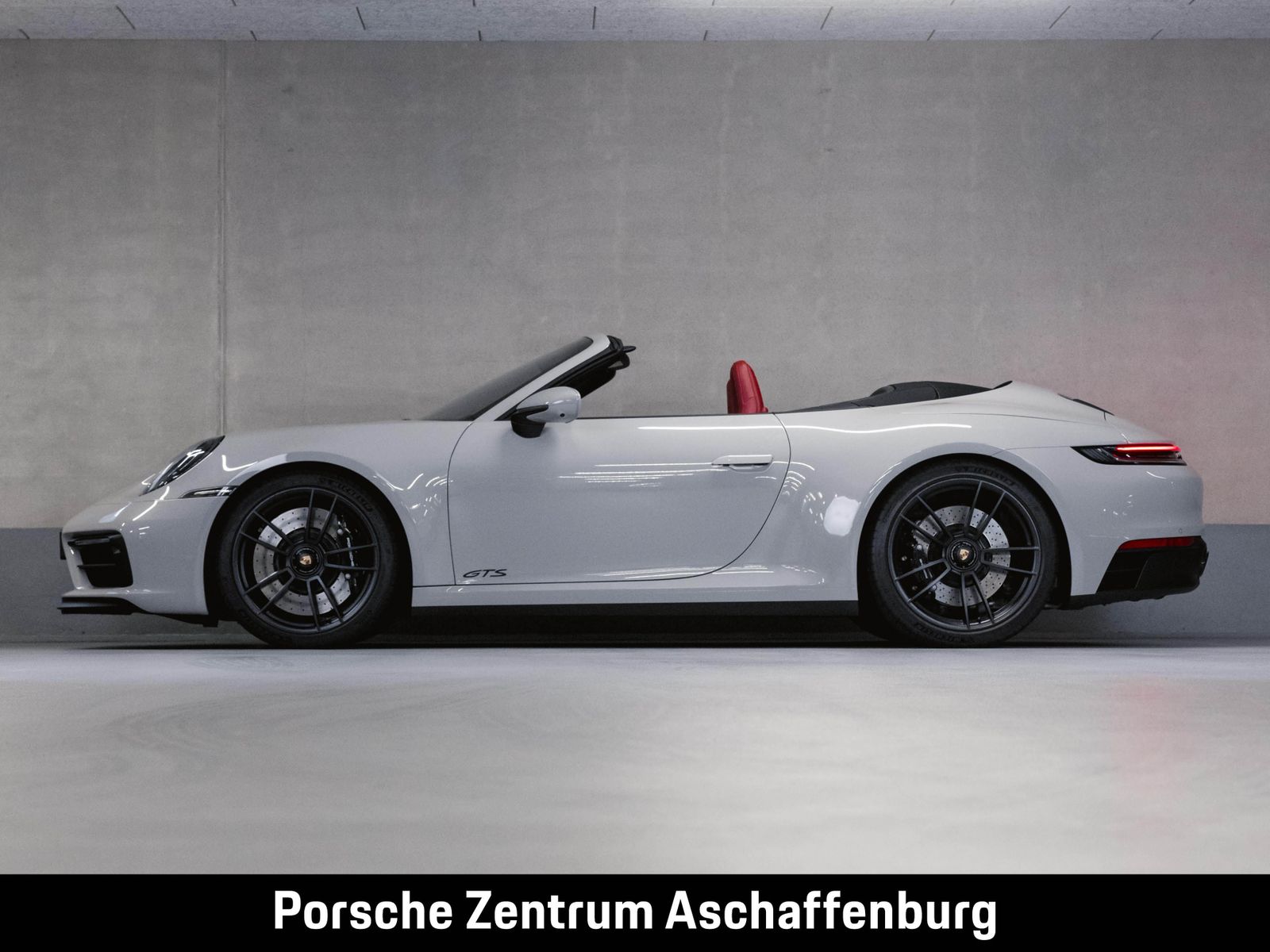 Porsche 911 Carrera 4 GTS Liftsystem BOSE Sportsitze