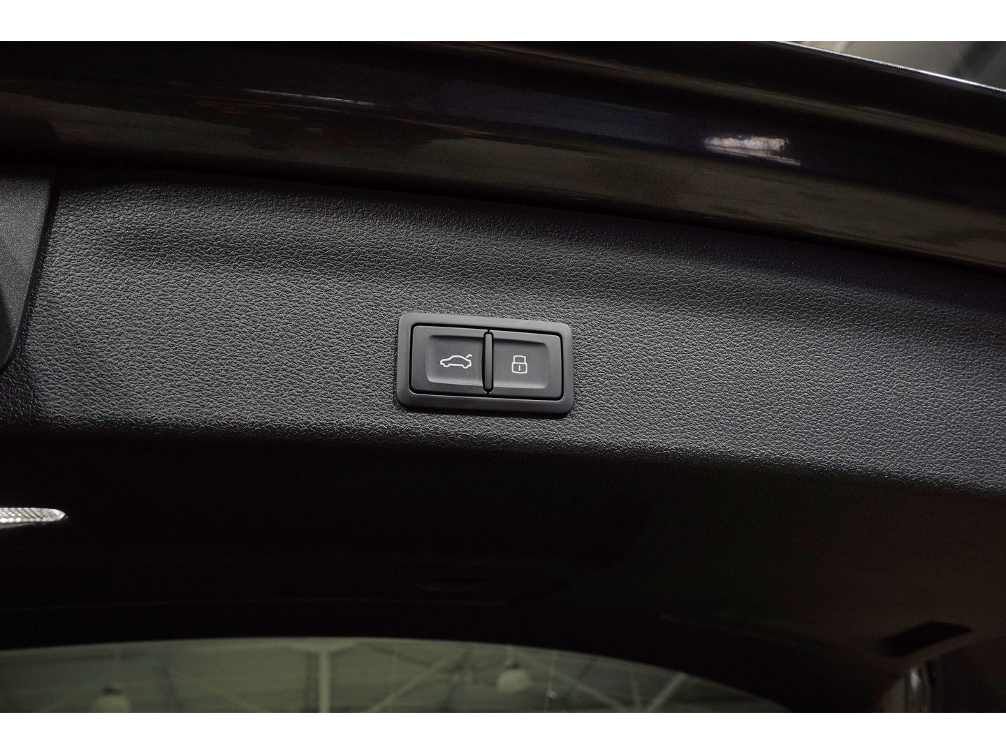 Audi A6 Avant S line 50 TFSI e quattro 360 Kamera AHK