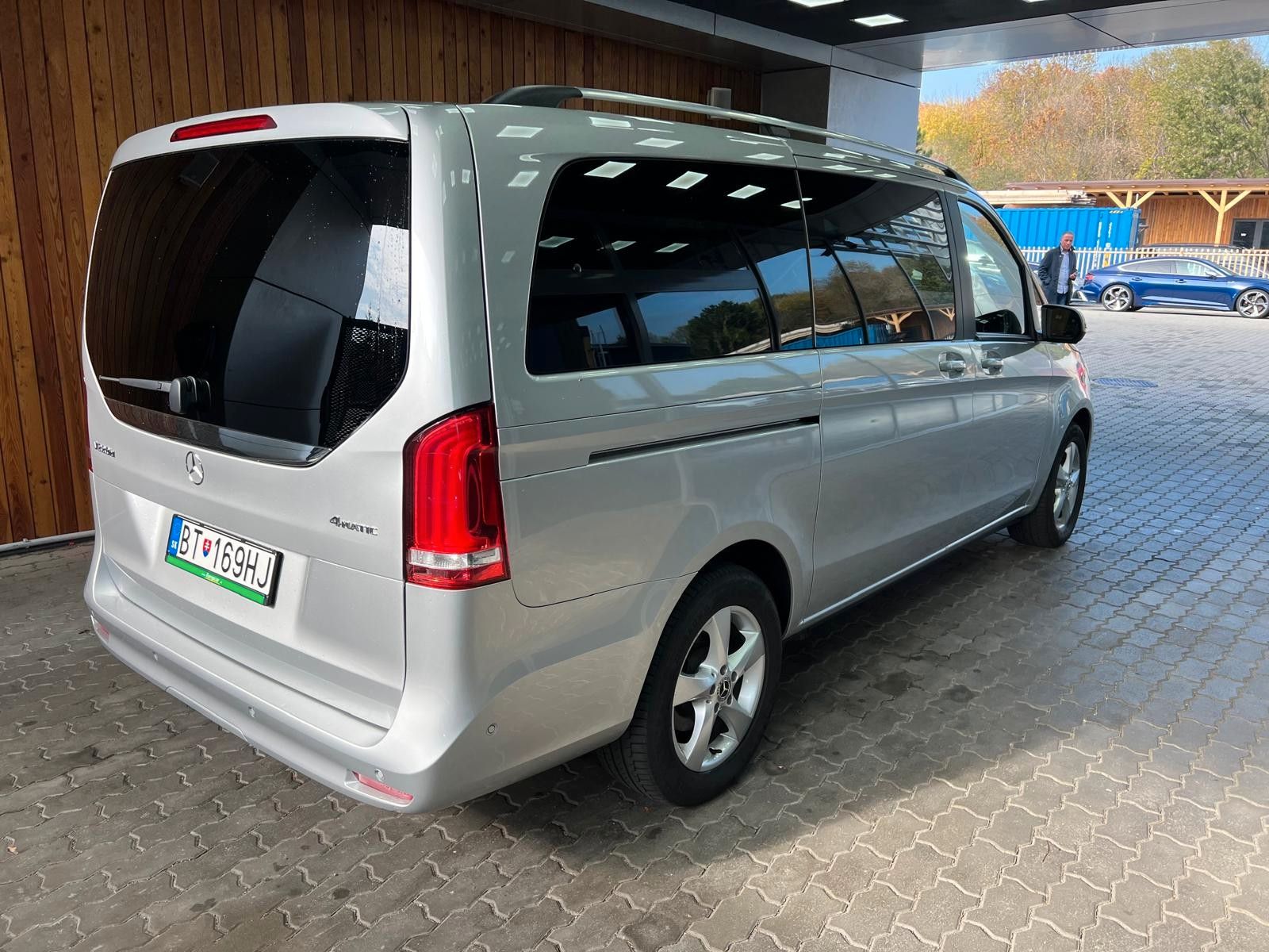 Mercedes-Benz V 220 V -Klasse V 220d 4MATIC lang - Samsaru's Car Outlet