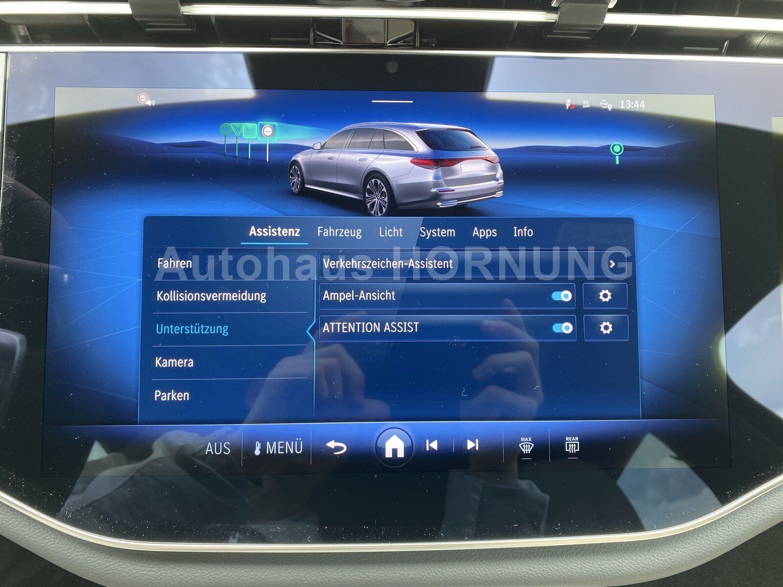 Mercedes-Benz E 450d T 4M AMG HUD STDHZ PANOSD AHK DigiL Bur4D