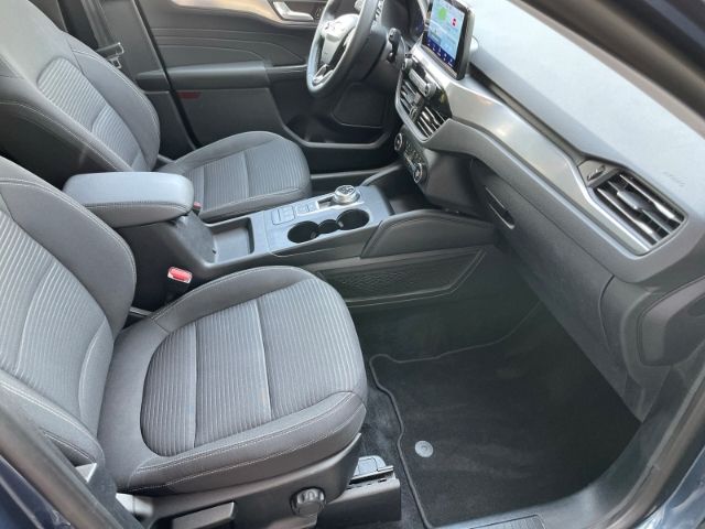 Ford Kuga 2.5 Duratec Hybrid FHEV Titanium - Samsaru's Car Outlet