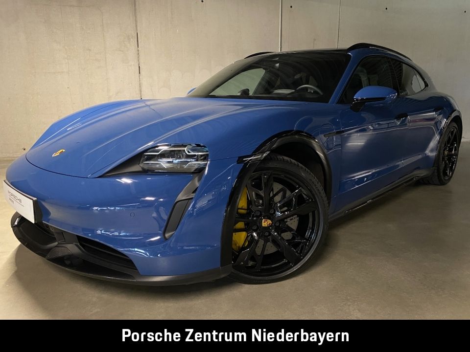 Porsche Taycan Turbo S Cross Turismo | PDCC | InnoDrive