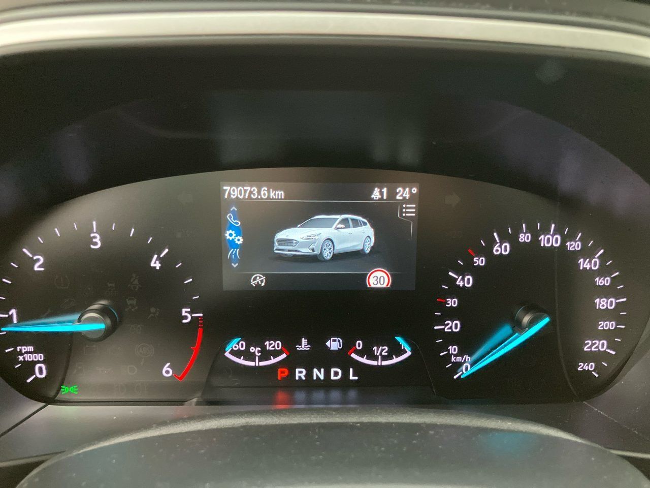 Ford Focus 2.0 EcoBlue Cool&Connect - Samsaru's Car Outlet