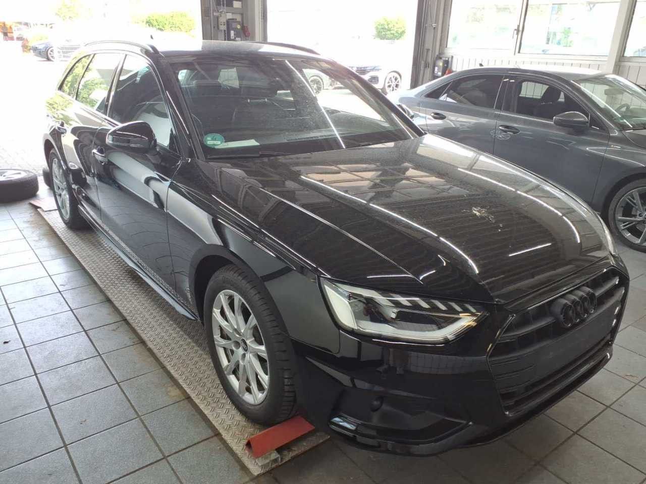 Audi A4 Avant S line 35 TDI - Samsaru's Car Outlet