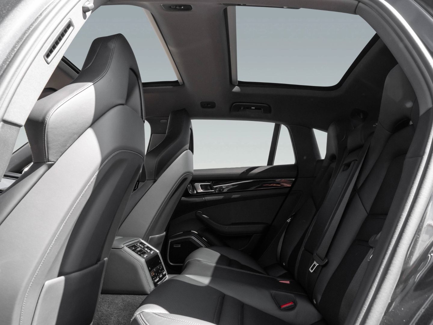 Porsche Panamera 4S E-Hybrid Sport Turismo 21-Zoll BOSE
