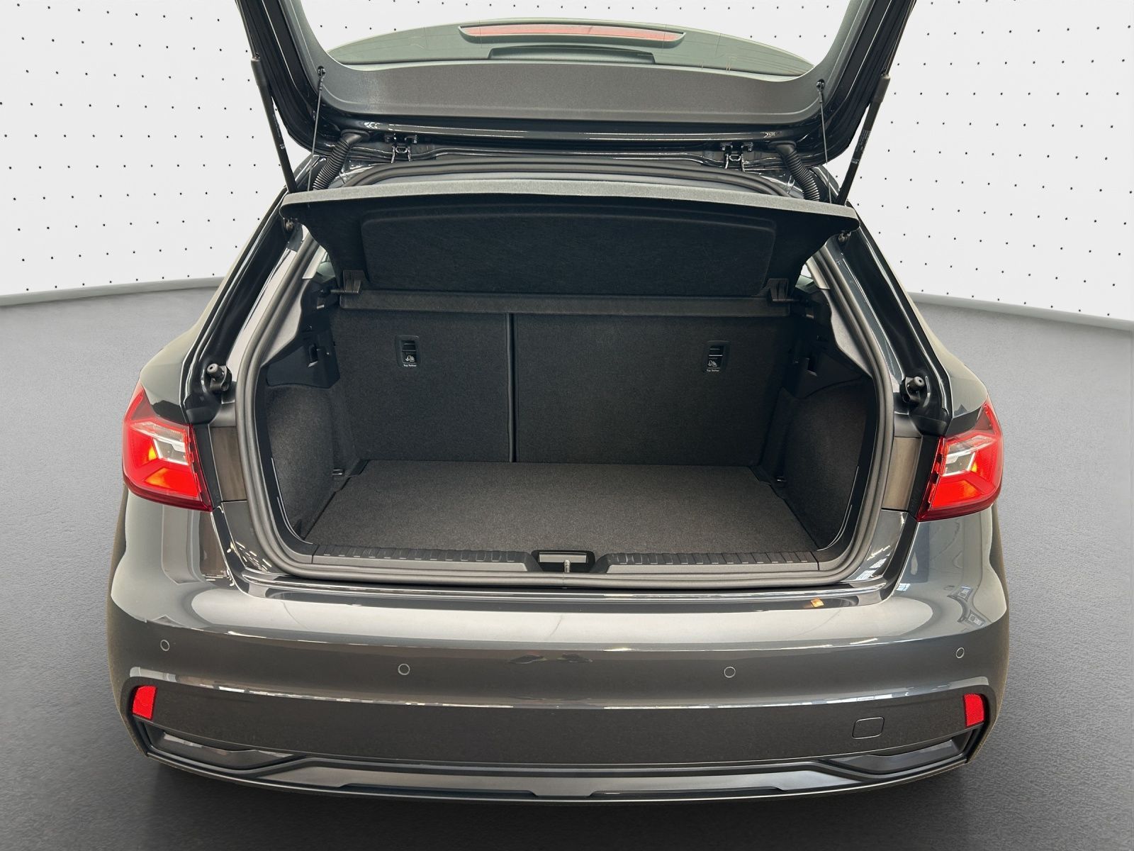 Audi A1 Sportback Advanced 25 TFSI - Samsaru's Car Outlet