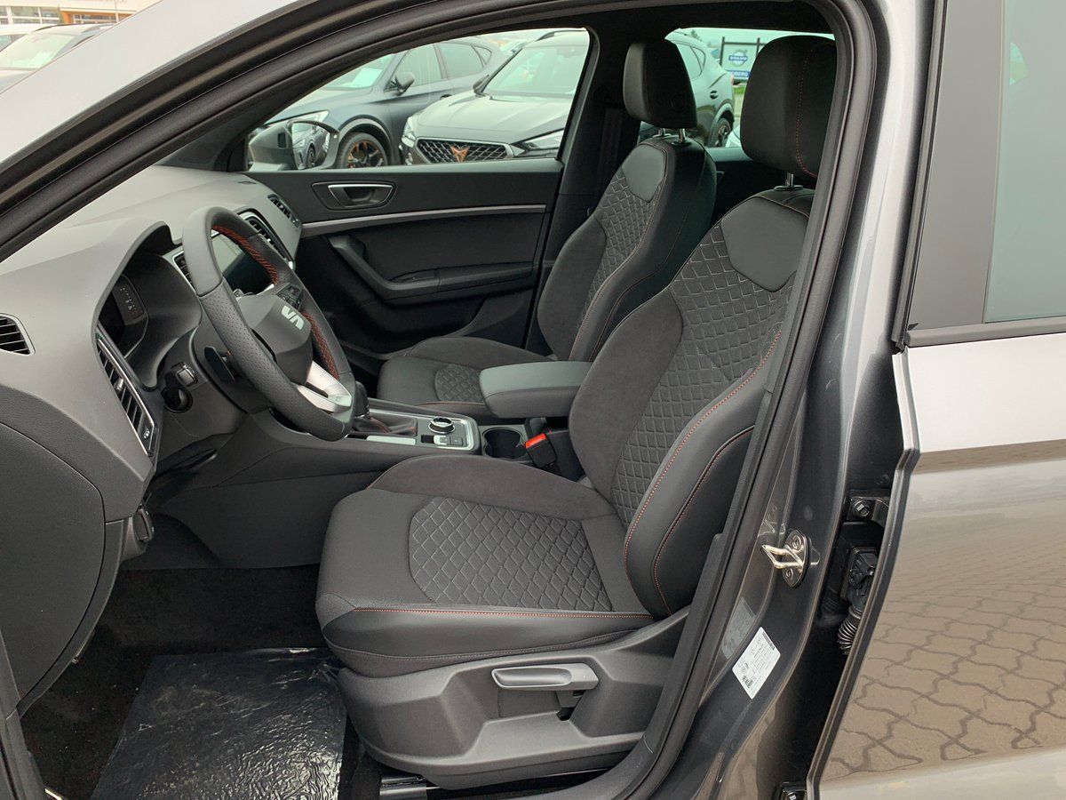 Seat Ateca FR 1.5 TSI ACT DSG SHZ+KAMERA+