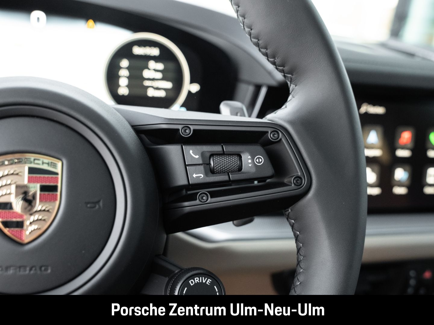 Porsche Cayenne InnoDrive Surround-View Head-Up BOSE LED