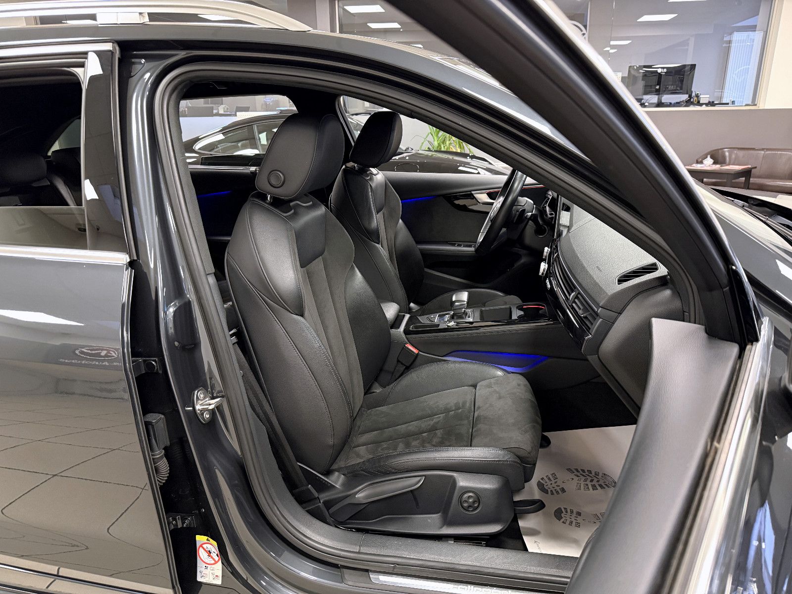 Audi A4 Allroad Quattro 45 TFSI *AHK*ACC*HUD*Matrix