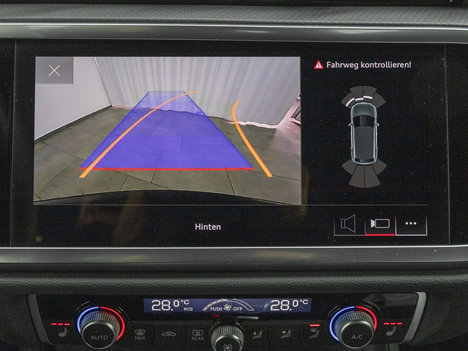 Audi Q3 35 TDI Q S LINE - Samsaru's Car Outlet