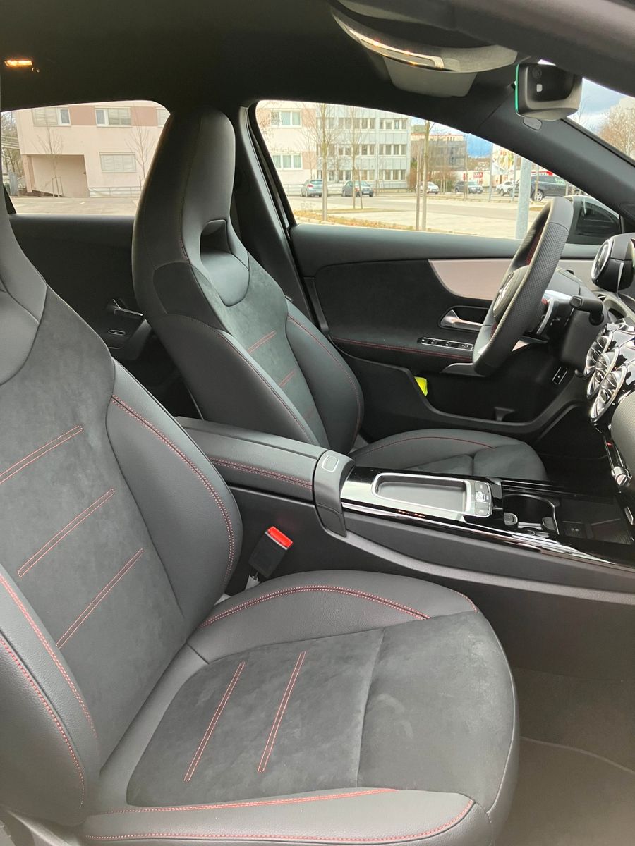 Mercedes-Benz A 250 e AMG LINE - Samsaru's Car Outlet
