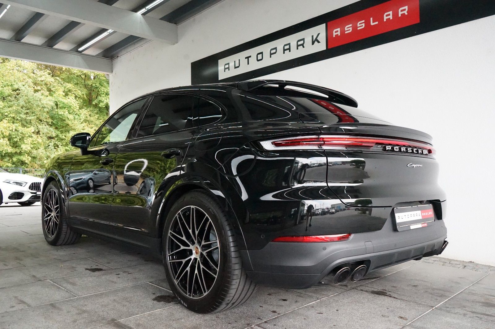 Porsche Cayenne Coupe E-Hybrid/P-DiSPLAY/BOSE/ACC/ACC/18