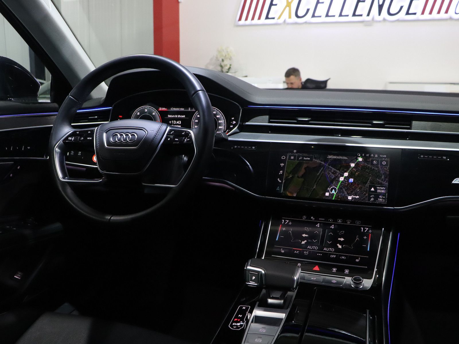 Audi A8 50 TDI QUATTRO VC+HUD - Samsaru's Car Outlet