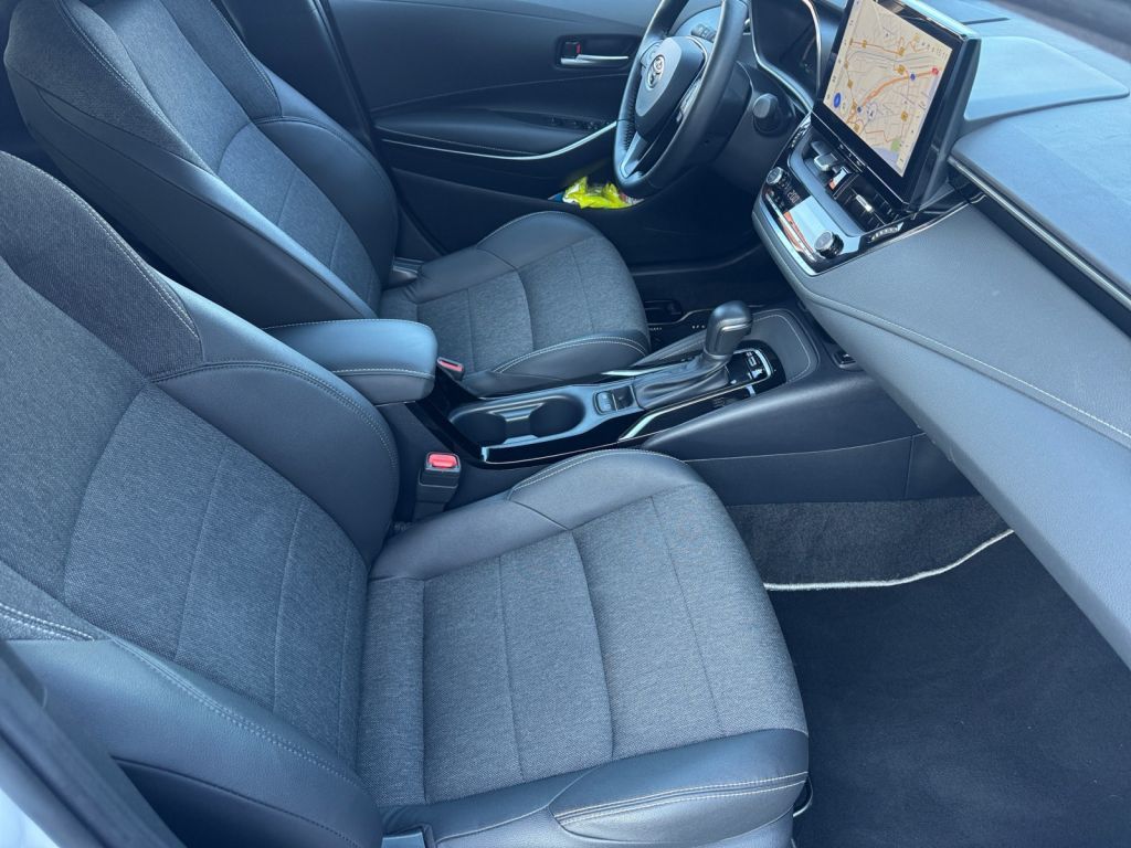Toyota Corolla 1.8 Hybrid Touring Sports Team Deutschla